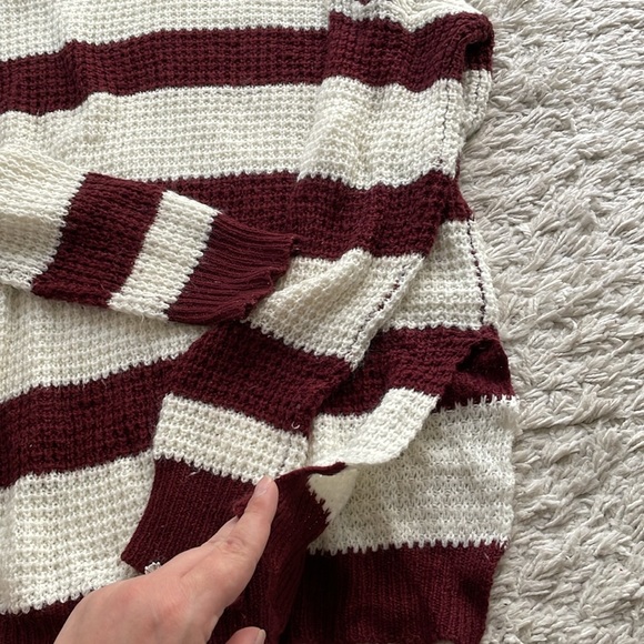 Rue 21 Burgundy and White Striped Hooded Sweater Tunic, size M - Picture 6 of 9